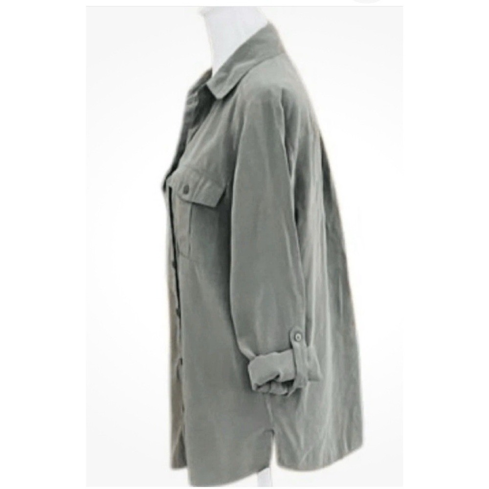 Chico's Olive Button-Up Microfiber Shirt size 1, M 1, Fresh Fabric Women's Shirt